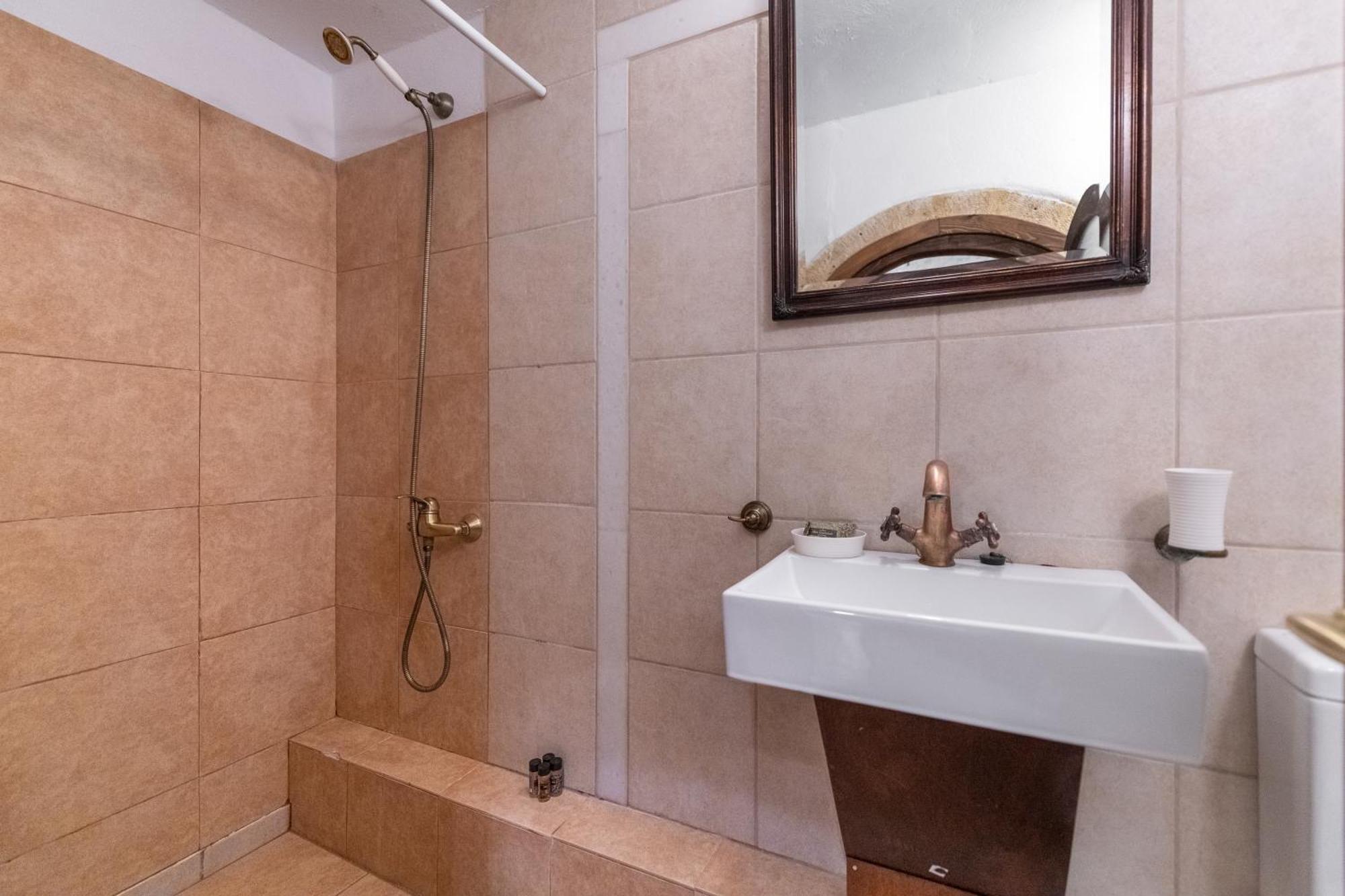 Guesthouse Kellia Monemvasia Bilik gambar